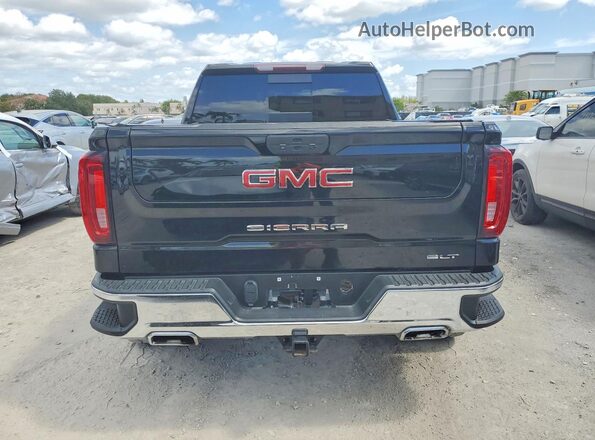 3GTU9DED5NG190407 2022 GMC SIERRA Черный Вид салона спереди