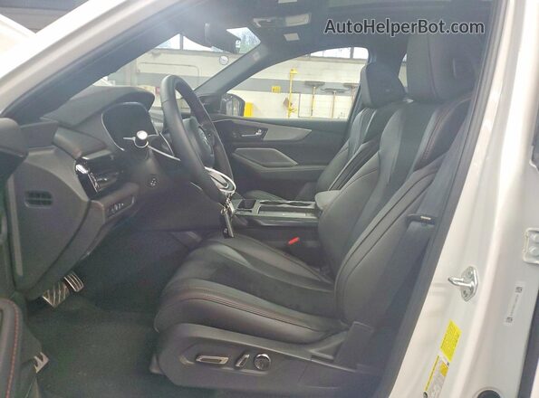 5J8YE1H00TL005735 2026 ACURA MDX Белый Вид панели приборов