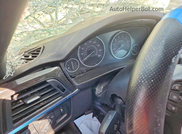 WBA8Z5C53GGS38114 2016 BMW OTHER Белый Вид задних сидений
