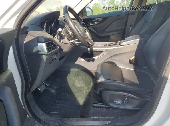 SADCS2FX2KA602830 2019 JAGUAR F-PACE White Widok deski rozdzielczej