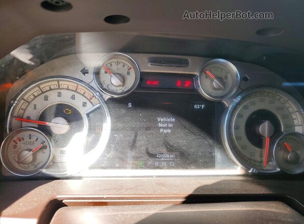 3C63RRKL2HG576797 2017 RAM 3500 Белый Вид задних сидений