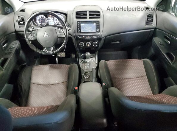 JA4AR3AW5GZ040301 2016 MITSUBISHI OUTLANDER Черный Вид панели приборов