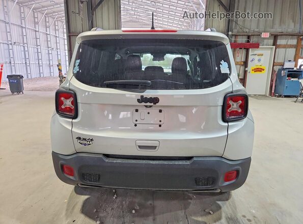 ZACNJBBB8LPL33295 2020 JEEP RENEGADE Silver Вид салону спереду
