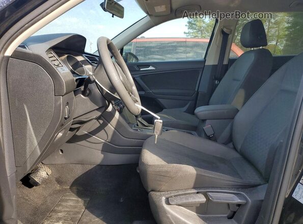 3VV1B7AX6LM052609 2020 VOLKSWAGEN TIGUAN Черный Вид панели приборов