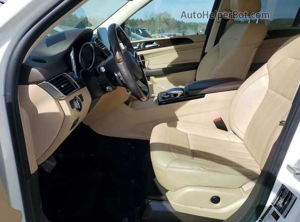 4JGDA5HB7HA968793 2017 MERCEDES-BENZ GLE Белый Вид салона спереди
