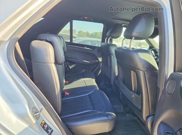 4JGDA5JB0JB091154 2018 MERCEDES-BENZ GLE Серебряный Вид задней части салона
