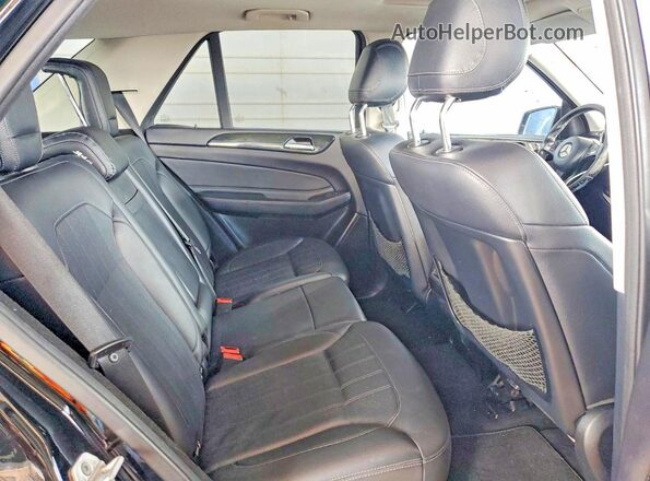 4JGDA5JB6GA681325 2016 MERCEDES-BENZ GLE Black Вид задньої частини салону