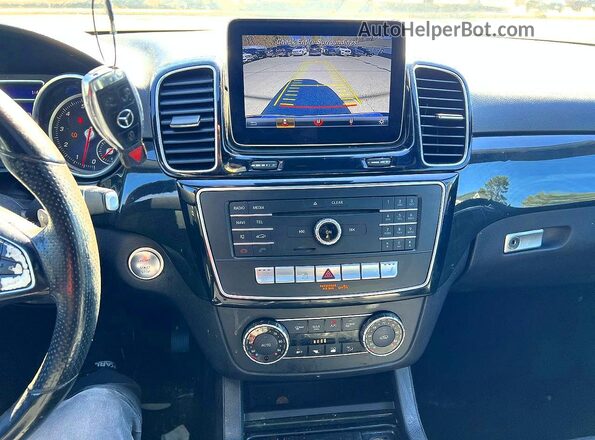 4JGDA5JB9JB137192 2018 MERCEDES-BENZ GLE Черный Вид задних сидений