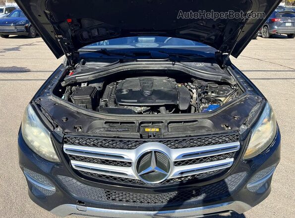 4JGDA5JB9JB137192 2018 MERCEDES-BENZ GLE Черный Вид панели приборов