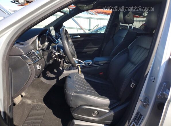 4JGDF6EE3KB212496 2019 MERCEDES-BENZ GLS Silver Widok wnętrza z przodu