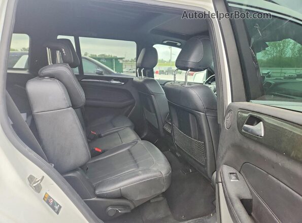 4JGDF6EE4JB022737 2018 MERCEDES-BENZ GLS White Вид задньої частини салону
