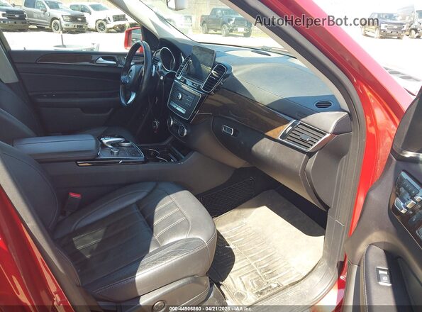 4JGDF6EE6HA817949 2017 MERCEDES-BENZ GLS 450 Red Widok wnętrza z przodu