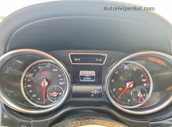 4JGDF6EE7JB182174 2018 MERCEDES-BENZ GLS Серебряный Вид щитка приборов