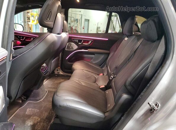 4JGDM2EB0PA015593 2023 MERCEDES-BENZ EQS Silver Սալոնի հետևի տեսք