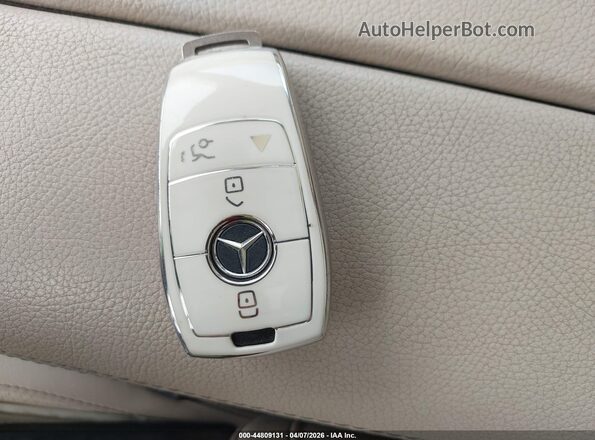 4JGFB4JB6LA226906 2020 MERCEDES-BENZ GLE 350 White Vista del salpicadero