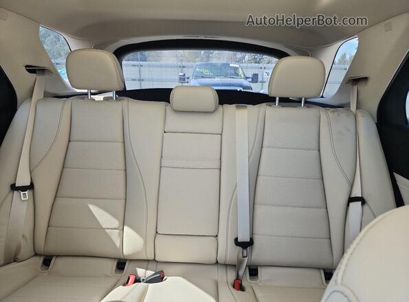 4JGFB4KBXPA871529 2023 MERCEDES-BENZ GLE Tan Vista de los asientos traseros