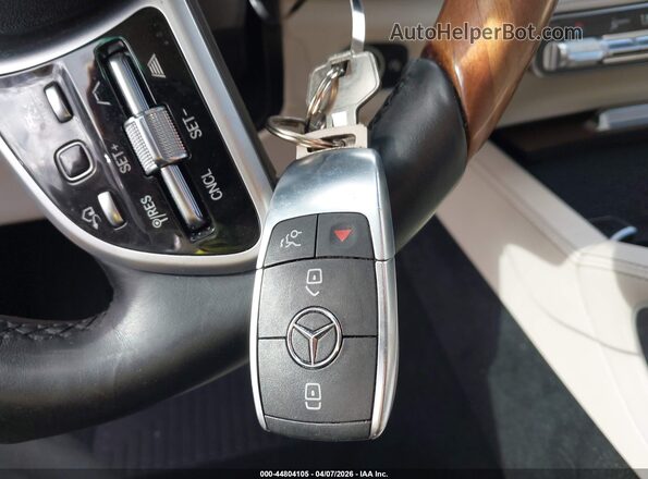 4JGFB5KB9MA492944 2021 MERCEDES-BENZ GLE 450 Blue Vista del salpicadero