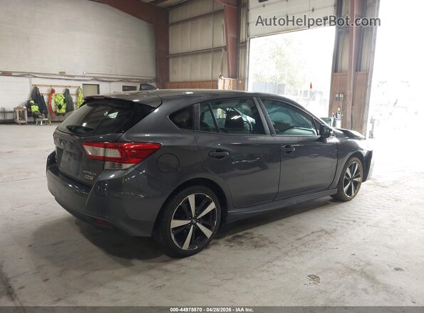 4S3GTAM67K3733013 2019 SUBARU IMPREZA Gray Задня права чверть