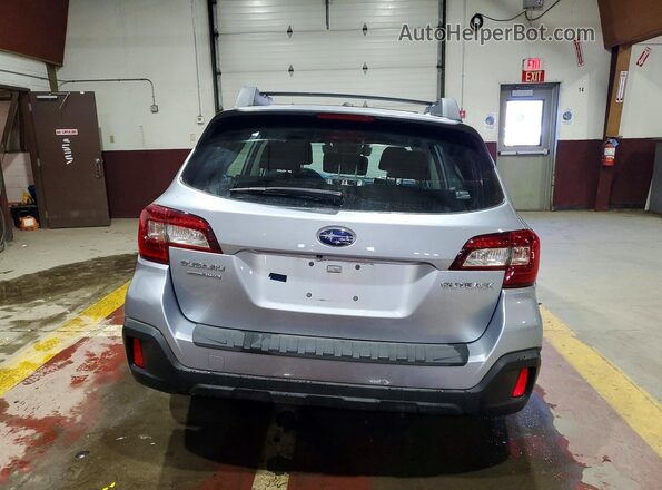 4S4BSABC9K3303419 2019 SUBARU OUTBACK Серебряный Вид сзади