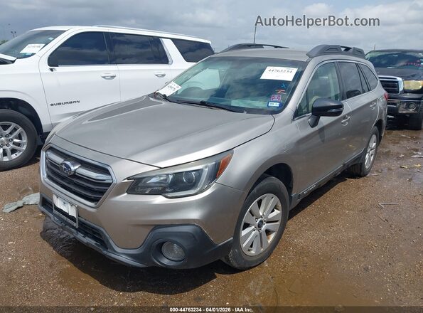 4S4BSAFC3K3372844 2019 SUBARU OUTBACK Gold Vista tres cuartos delantera izquierda
