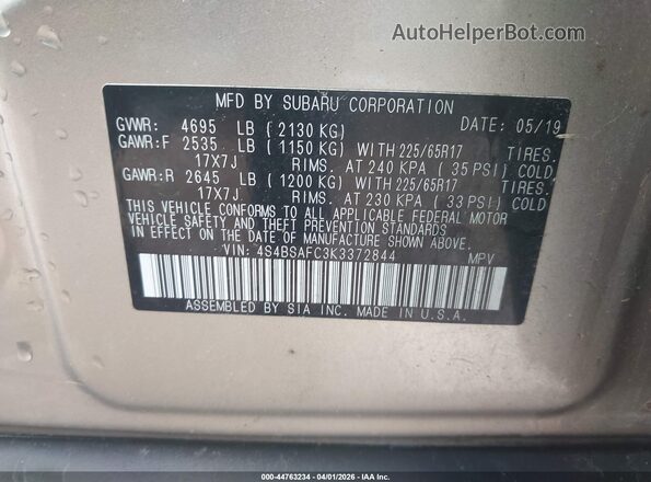 4S4BSAFC3K3372844 2019 SUBARU OUTBACK Gold Vista del compartimento del motor