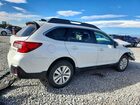 2019 Subaru Outback 2.5i Premium White vin: 4S4BSAFC9K3369799