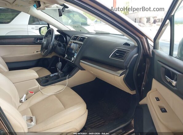 4S4BSAJC2K3241489 2019 SUBARU OUTBACK Коричневый Вид салона спереди