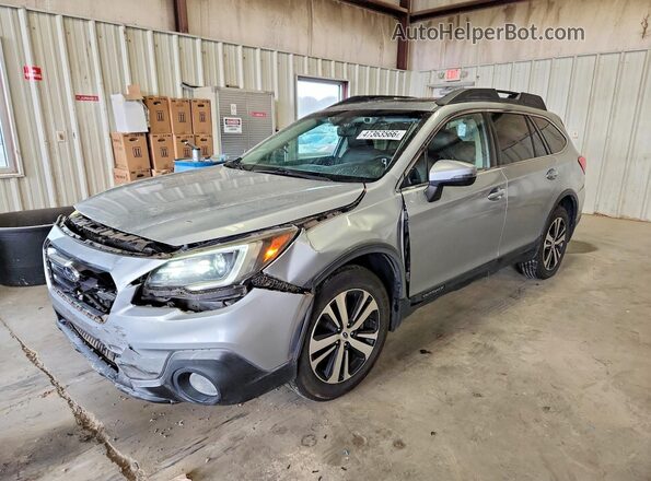 4S4BSANC3J3313809 2018 SUBARU OUTBACK Серебряный Передняя левая четверть