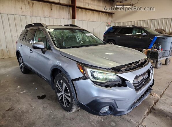 4S4BSANC3J3313809 2018 SUBARU OUTBACK Серебряный Передняя правая четверть