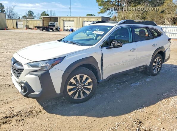 4S4BTAPC7R3145159 2024 SUBARU OUTBACK Белый Передняя левая четверть