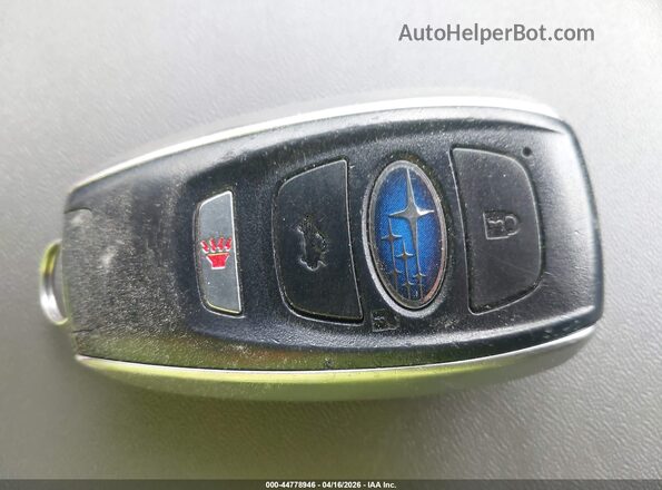 4S4GUHL66R3774522 2024 SUBARU CROSSTREK Зеленый Вид панели приборов