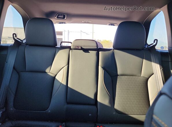 4S4SLDL6XT3058980 2026 SUBARU FORESTER Black Widok tylnych siedzeń