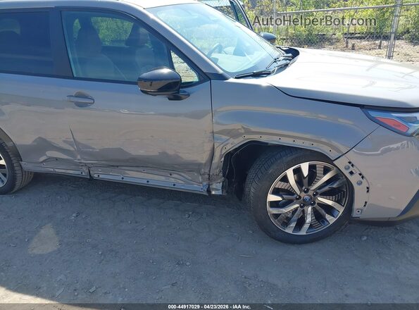 4S4SLDT64T3073409 2026 SUBARU FORESTER Серый Вид спереди