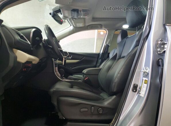 4S4WMAPD9N3404977 2022 SUBARU ASCENT Серебряный Вид салона спереди
