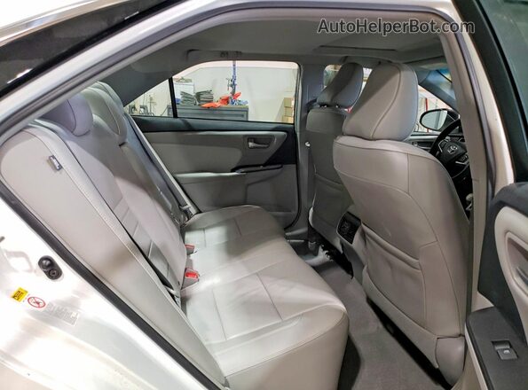 4T1BF1FK7HU709675 2017 TOYOTA LE Белый Вид задних сидений
