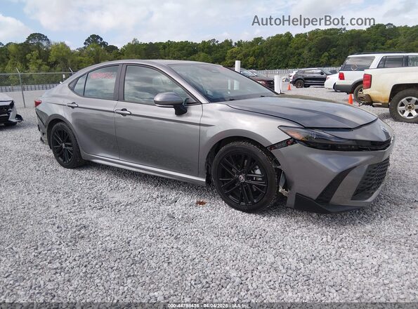 4T1DAACK2SU515770 2025 TOYOTA CAMRY Gray Przód prawy