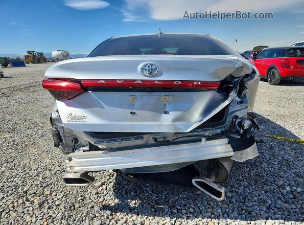 4T1DZ1FB2NU076885 2022 TOYOTA LIMITED Silver Widok z tyłu