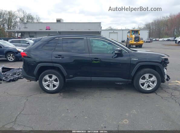 4T3R6RFV4MU017298 2021 TOYOTA LE Черный Вид задней части салона