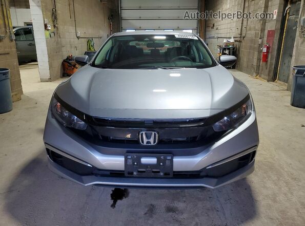 19XFC2F62KE027560 2019 HONDA CIVIC Серебряный Вид спереди