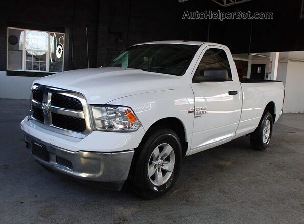 3C6JR6DT4KG506907 2019 RAM 1500 Белый Задняя правая четверть
