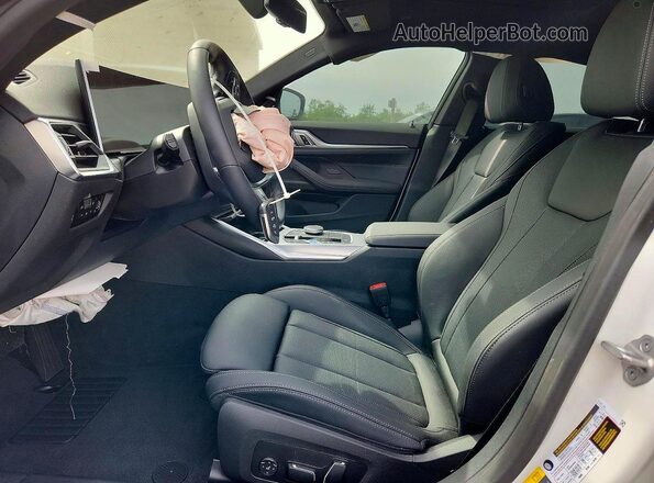 WBY43AW02RFS65016 2024 BMW I4 White წინა პანელის ხედი