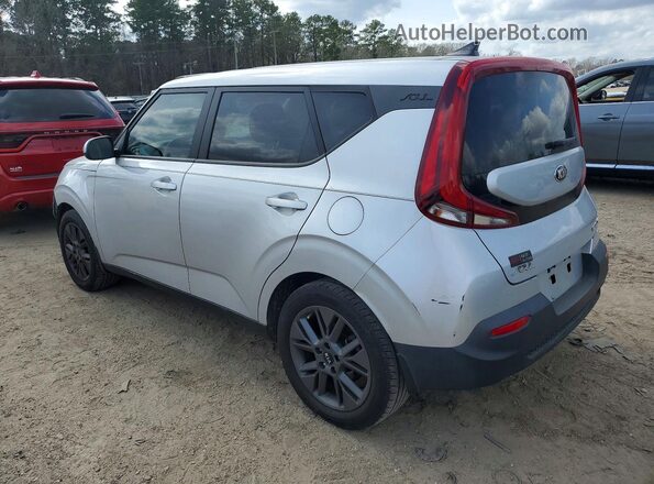 KNDJ23AU0M7794822 2021 KIA SOUL Silver Trasero derecho