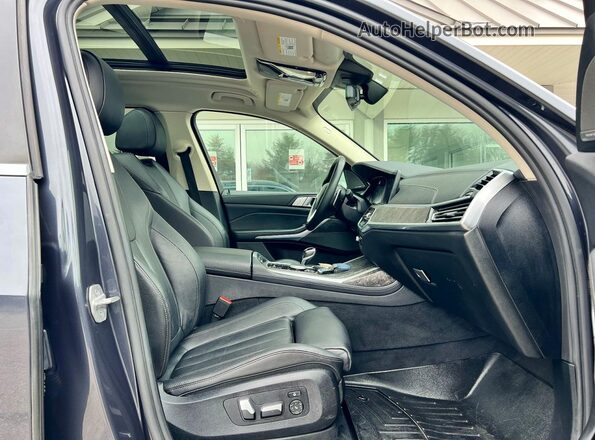 5UXCW2C04L9B20131 2020 BMW X7 Серый Вид сзади