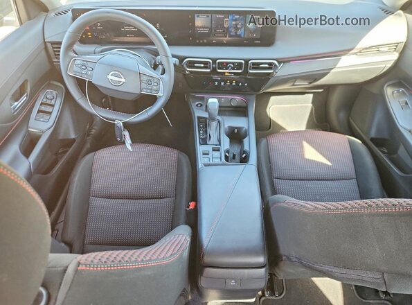 3N1AB9DV8TY224543 2026 NISSAN SENTRA Черный Вид панели приборов