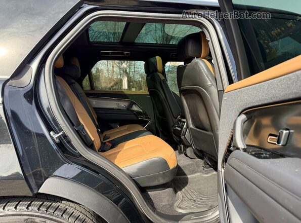 SAL1L9FU1PA110336 2023 LAND ROVER RANGE Black Vista trasera
