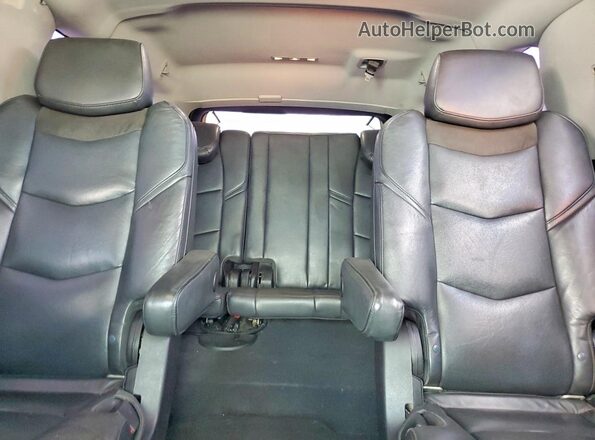 1GYS3HKJ6LR184262 2020 CADILLAC ESCALADE Черный Вид задней части салона