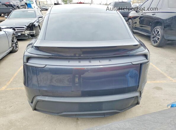 7SAYGDED1TF537387 2026 TESLA MODEL Y Gray წინა სალონის ხედი