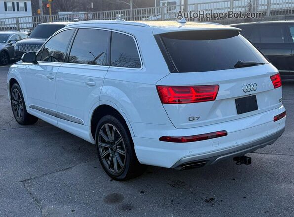 WA1LAAF72HD016784 2017 AUDI Q7 Белый Задняя правая четверть