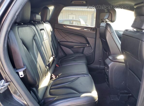 5LMCJ1C92KUL13162 2019 LINCOLN MKC Charcoal ძრავის განყოფილების ხედი