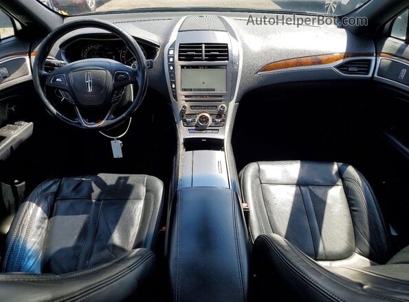 3LN6L5F90HR654475 2017 LINCOLN MKZ Серый Вид щитка приборов